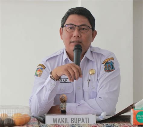 Wakil Bupati Tanjab Barat Hadiri Pertemuan Aksi Publikasi Data