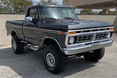 1977 Ford F 150 Custom Pickup