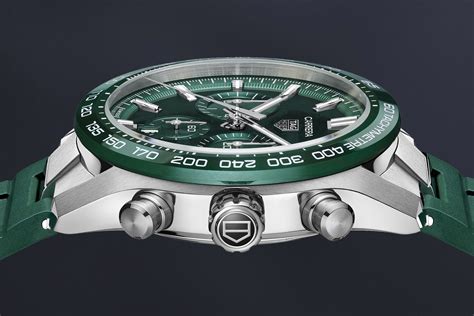 Neue Uhr Tag Heuer Carrera Chronograph Green