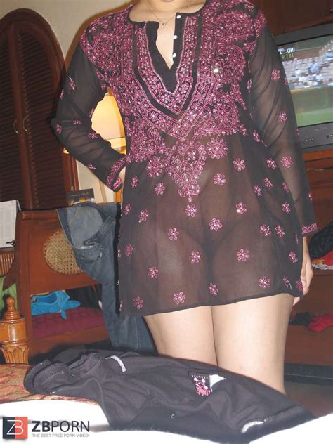 DESI INDIAN PAKI BUTTS JUGS HONIES ZB Porn