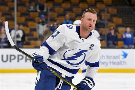 Lightning Gm Julien Brisebois Says Captain Steven Stamkos Wont Be