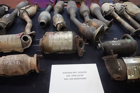 Polis Selangor Catalytic Converter Bust 2 Paul Tans Automotive News