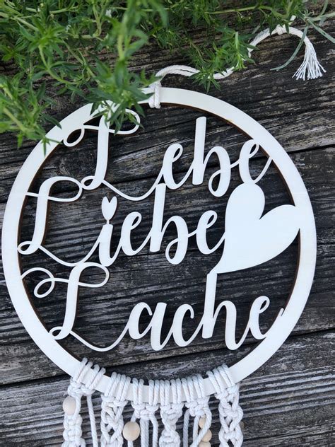 Holzkreis Lebe Liebe Lache Mit Herz Zauber Haft Lasercut And Design