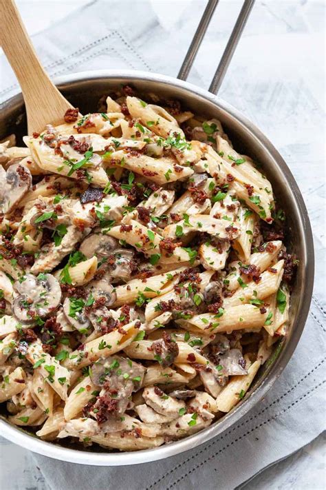 Chicken Bacon Mushroom Pasta Video Foodtasia