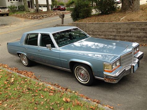 1986 Cadillac Fleetwood Brougham D Elegance Sedan 4 Door 5 0L Classic