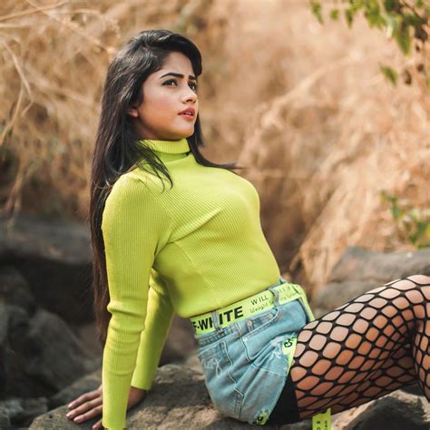 Fabulous Instagram Wallpaper Of Tiktok Sensation Nisha Guragain Nisha Guragain Tiktok Star