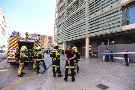 Desalojada La Torre 3 De La Ciudad Administrativa 9 Doctubre De