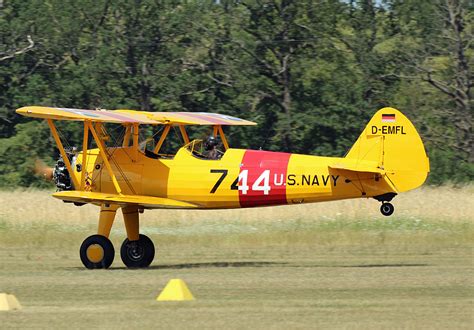 Private Pt Boeing Stearman D Efml Flugplatz Bienefarm