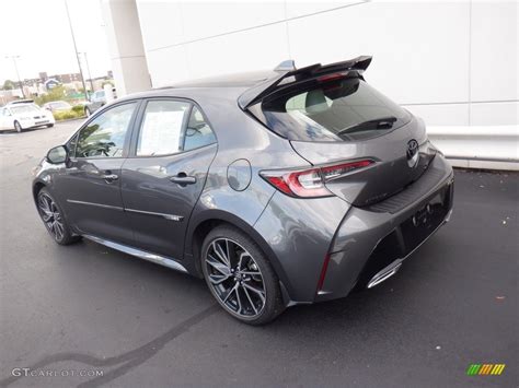 Magnetic Gray Metallic Toyota Corolla Hatchback Xse