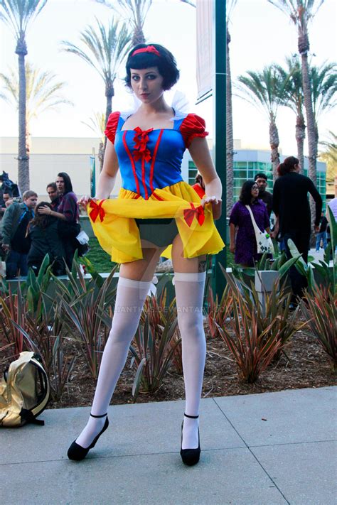 Wondercon 2013 Snow White Naughty 02 By Lianthus On Deviantart