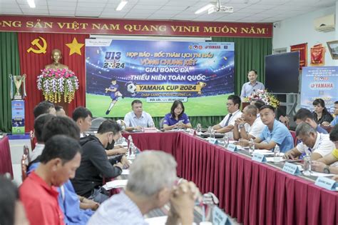 Họp báo Vòng chung kết Giải bóng đá Thiếu niên U13 toàn quốc Yamaha Cup