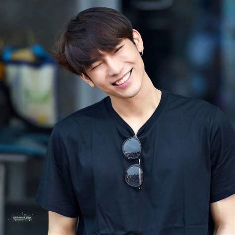 Mew Suppasit Aka Tharn Handsome Actors Cute Actors Cute Gay Couples