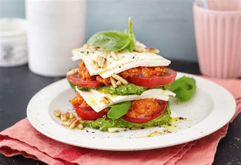 Vegane Tofu Tomaten Lasagne Mit Gr Nem Und Rotem Pesto Frisch Gekocht