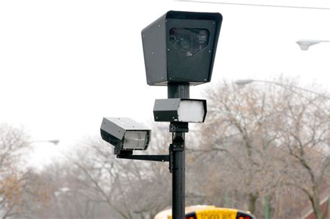 Timeline Of Red Light Cameras Chicago Tribune