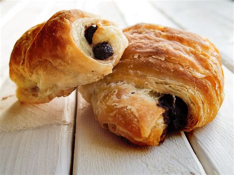 Receita de croissant de chocolate fácil e rápido para fazer em casa