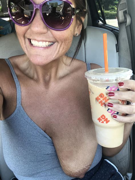 Tits And Dunkin Scrolller