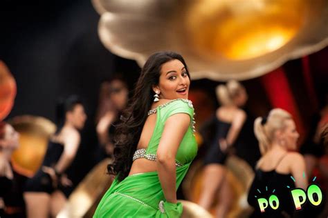 Sonakshi Sinha Latest Green Saree Images Sonakshi Sinha Hot Navel In