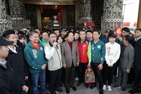 黃偉哲陪同賴清德初一參拜祈福 祝福市民龍年行大運 民生電子報