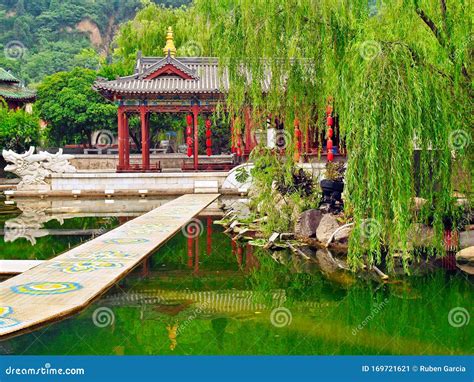 Pools And Pavilions On Grounds Of Huaqing Palace Stock Image Image Of