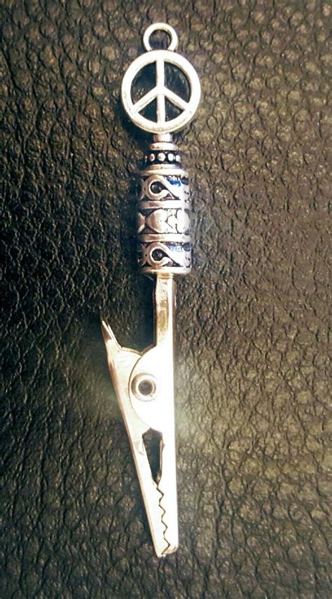 New Peace Silver Vintage Roach Clip With Etched Antiqued Tibetan