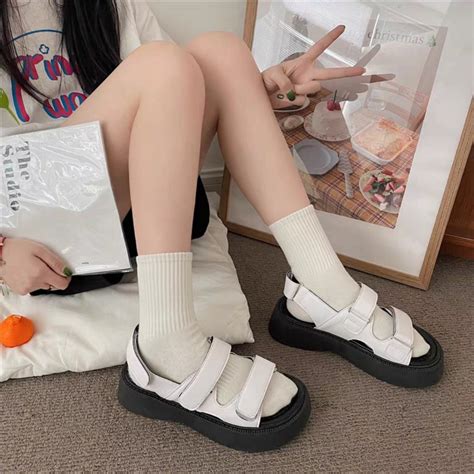 Lo I Gi Y Sandal N Quai D N Cao Cm H N Qu C M U En Tr Ng Xang An Th I Trang M I Hot