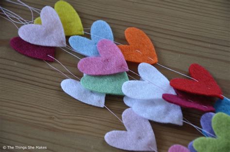 Quick And Simple Felt Heart Garland The Things She Makes