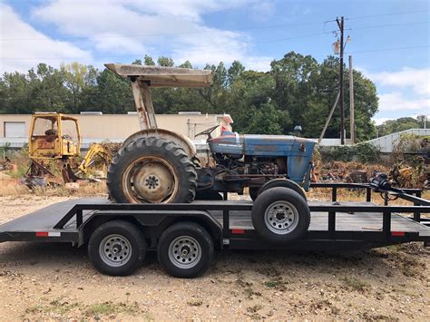 Ford 3000 Tractor in for Parts - Gulf South Equipment Sales