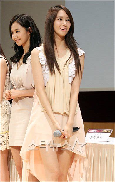 Yoona Lg Cinema D Smart Tv Press Conference Im Yoona Photo