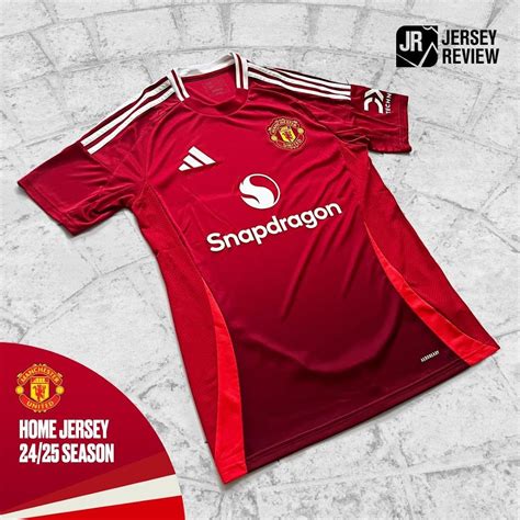 Mutd Manchester United Les Nouveaux Maillot En Images