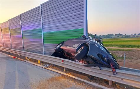 Śmiertelny wypadek na autostradzie A1 koło Piotrkowa Trybunalskiego