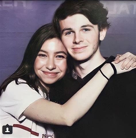 Pin By Ticiana Pacheco On Carl Lindo Chandler Riggs Katelyn