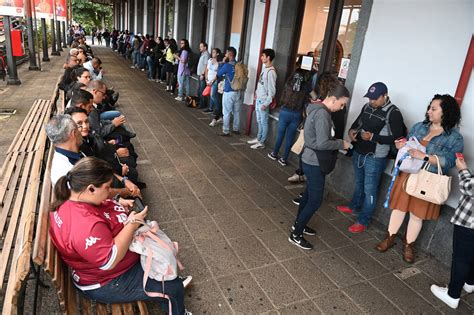 Incofer anunció que aumentará la capacidad y horarios del tren para