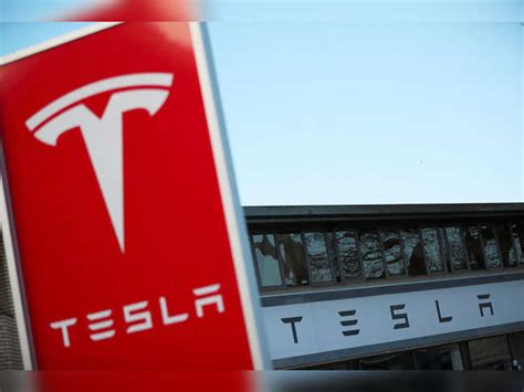 Tesla Lawsuit Tesla Loses Bid To Move Sexual Harassment Lawsuit To