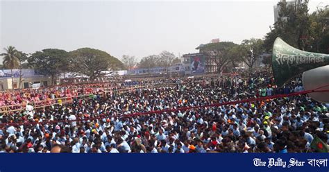 রাজশাহীতে আ লীগের জনসভায় বক্তব্য রাখছেন স্থানীয় নেতারা The Daily