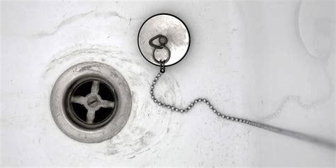 How To Unclog A Bathtub Drain With Baking Soda