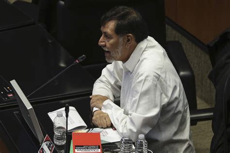 Está peor que el INE Fernández Noroña reclama a AMLO que lo excluya