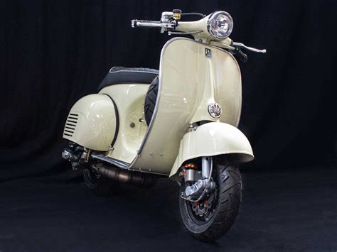 Vespa VNB 244 Classic Racer Custom Vespa Galerie CUSTOM VESPA