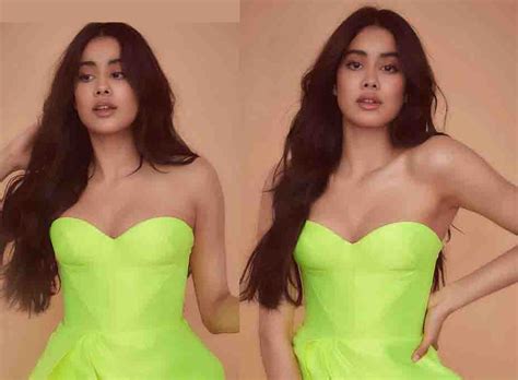 Hot Poses Of Jhanvi Kapoor Filmy