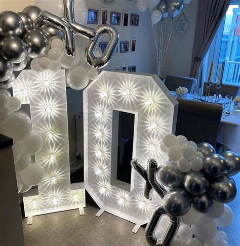 10th Wedding Anniversary Set Up Led No10 With Balloons And Xoxo Kisses