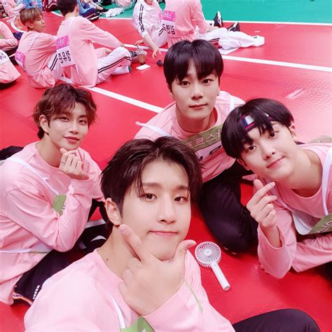 아스트로 on Twitter ㅎㅎ 아로하 금메달과 함께 풍요로운 명절보내세요 사랑합니다 ㅎㅎ 아스트로 아육대