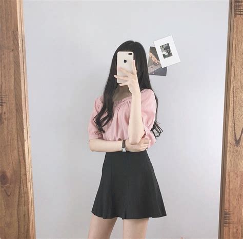 Pin De Lam Nhược Vũ Em C L O T H E S Em 2019 Looks Coreanos Roupas E