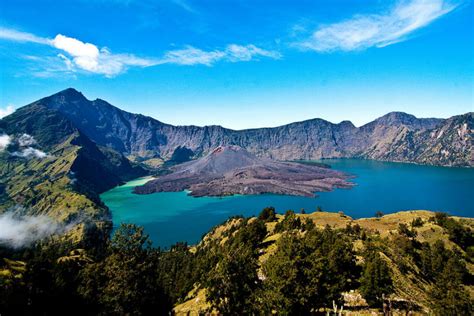 Jalur Pendakian Gunung Rinjani Kembali Dibuka Pendaftaran Dimulai Lusa