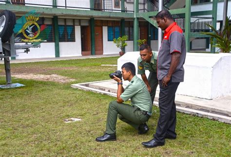 Bengkel Multimedia Rejimen Rejimen Semboyan Diraja