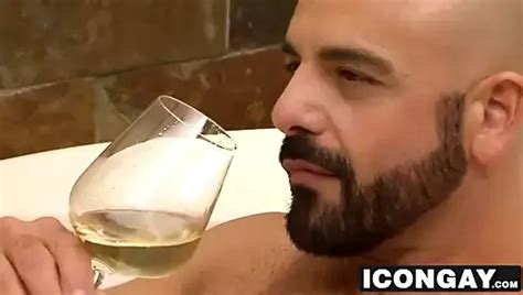 Porno gay de Adam Russo en Vídeos 2024 Escenas de sexo con la estrella porno xHamster