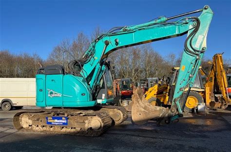 Kobelco SK 235 SRLC For Sale Crawler Excavator 84000 EUR 6864581