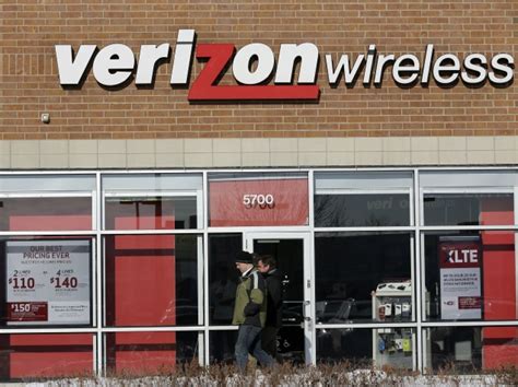 Verizon Reports Billion Q Loss Despite Strong Subscriber Growth