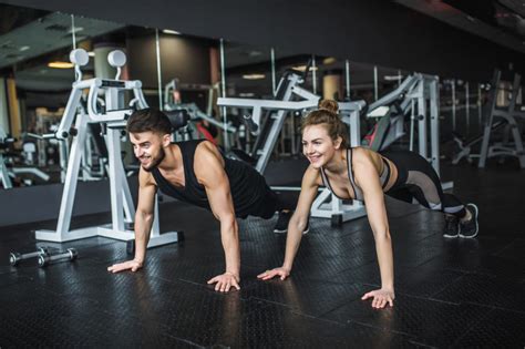 Choisir Coach Sportif Pour Commencer La Muscu Fitness Life