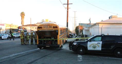 School Bus, 2 SUVs Crash In South LA - CBS Los Angeles