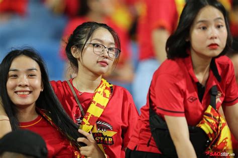 Hot Girl G Y S T Tr N Kh N I Tr N Vi T Nam Malaysia Saostar Vn