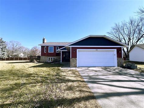 985 101st Avenue Ne Blaine Mn 55434 Mls 6488772 Edina Realty